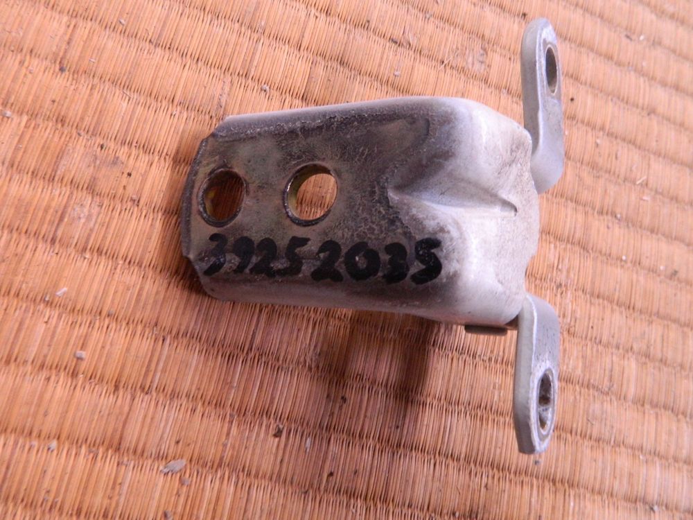 Петля двери Nissan Teana J31 перед прав (контрактный) 39252035