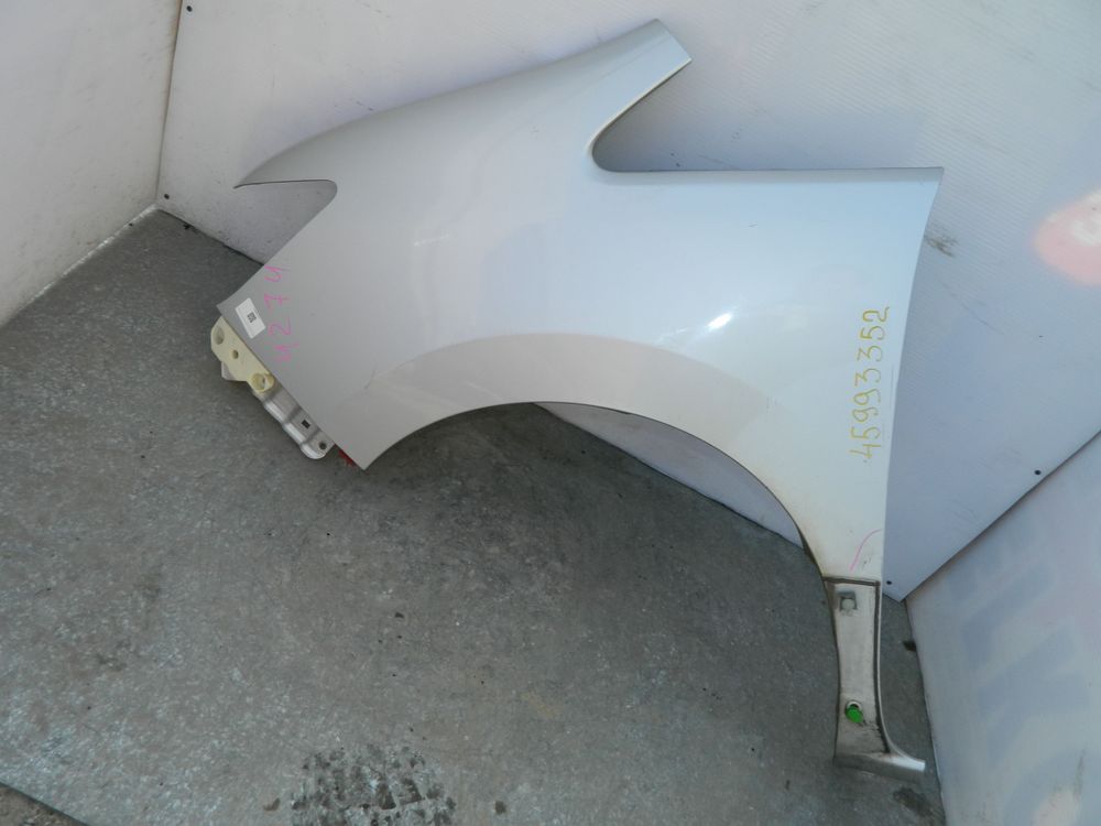 Крыло NISSAN SERENA C26 Перед Лев (Контрактный) 45993352