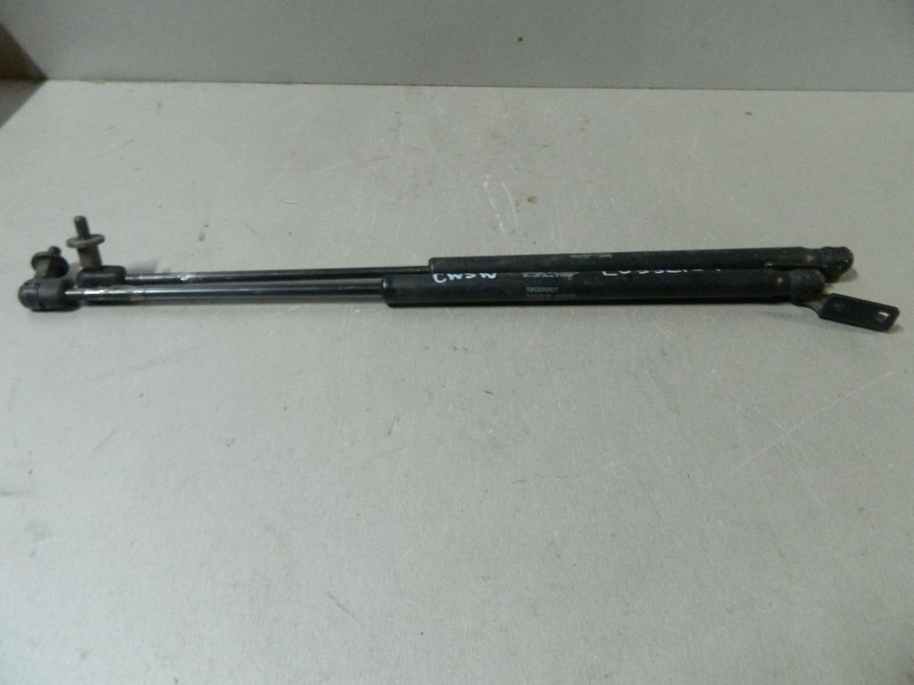Амортизатор багажника MITSUBISHI OUTLANDER CW5W (Контрактный) 81528950