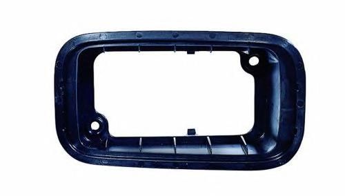 Рамка противотуманного фонаря MITSUBISHI MR379312