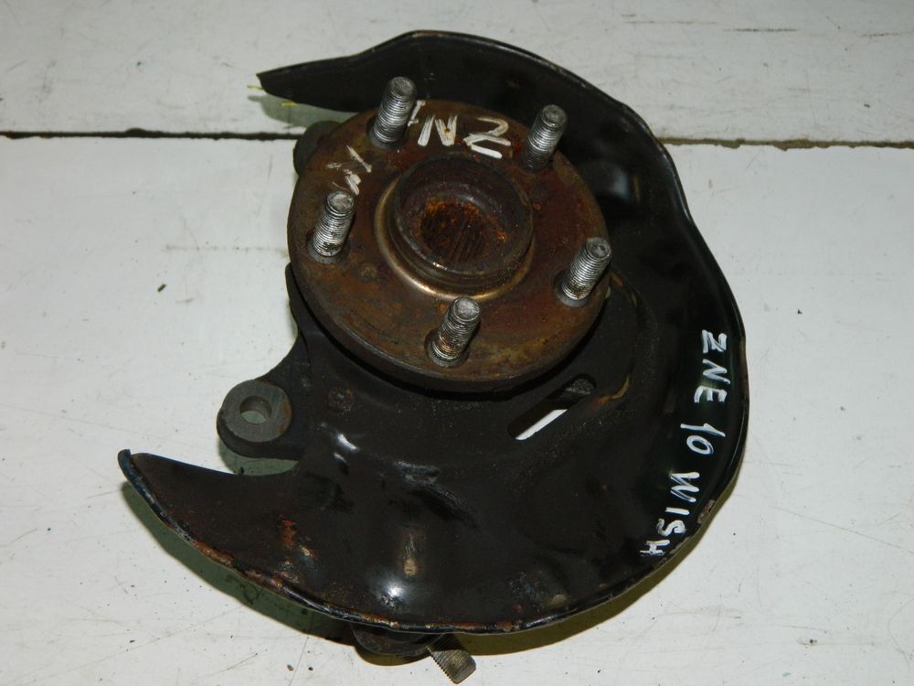 Ступица TOYOTA WISH ZNE10 Перед Лев (Контрактный) 40940824