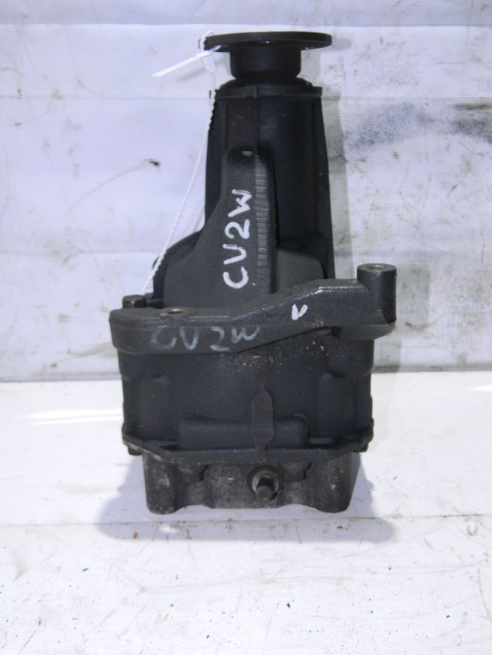 Редуктор MITSUBISHI AIRTREK CU2W Зад (Контрактный) 69586218