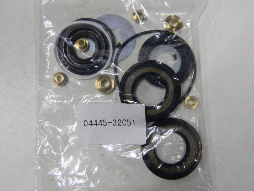 Ремкомплект рейки рулевой GENERAL PARTS 0444532051 TOYOTA CAMRY / VISTA SV32 SV40 VZV32