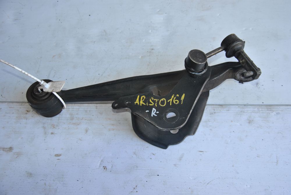 Рычаг подвески TOYOTA ARISTO JZS161 Перед Прав (Контрактный) 46091600