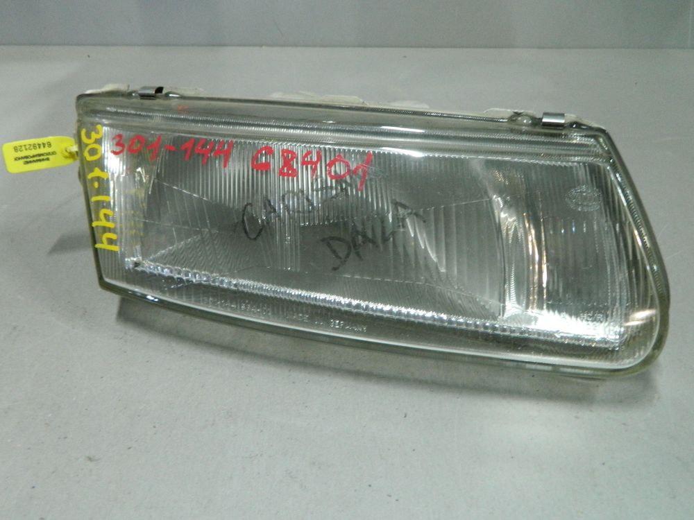 Фара MITSUBISHI CARISMA DA2A Перед Прав (Контрактный) 64492128