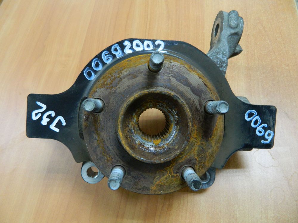 Ступица NISSAN TEANA PJ32 Перед Лев (Контрактный)