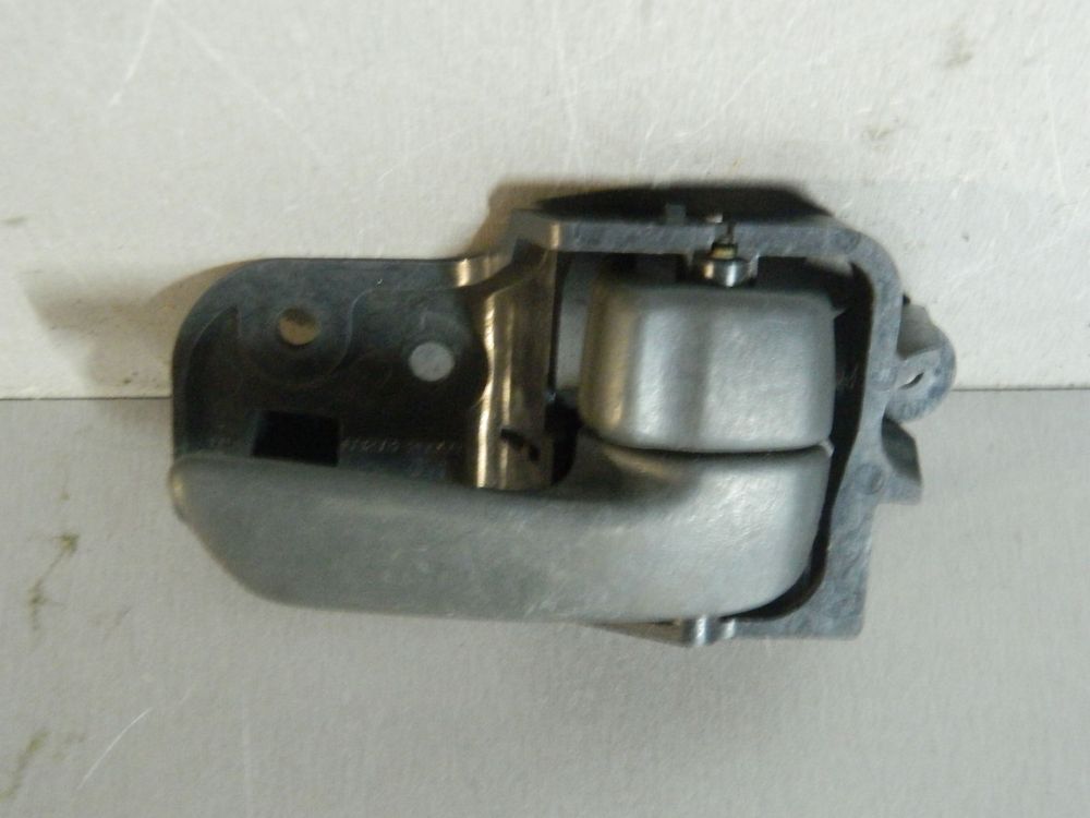 Ручка двери внутренняя TOYOTA CALDINA ST190 Прав (Контрактный) 81528412