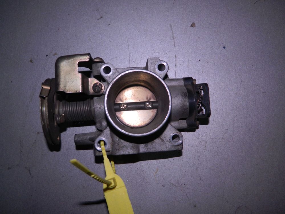 Дроссельная заслонка NISSAN QG18DE (Контрактный) 79780848