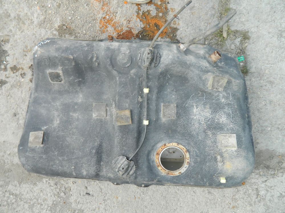 Бак топливный TOYOTA CAMRY ACV40 (Контрактный) 81531953