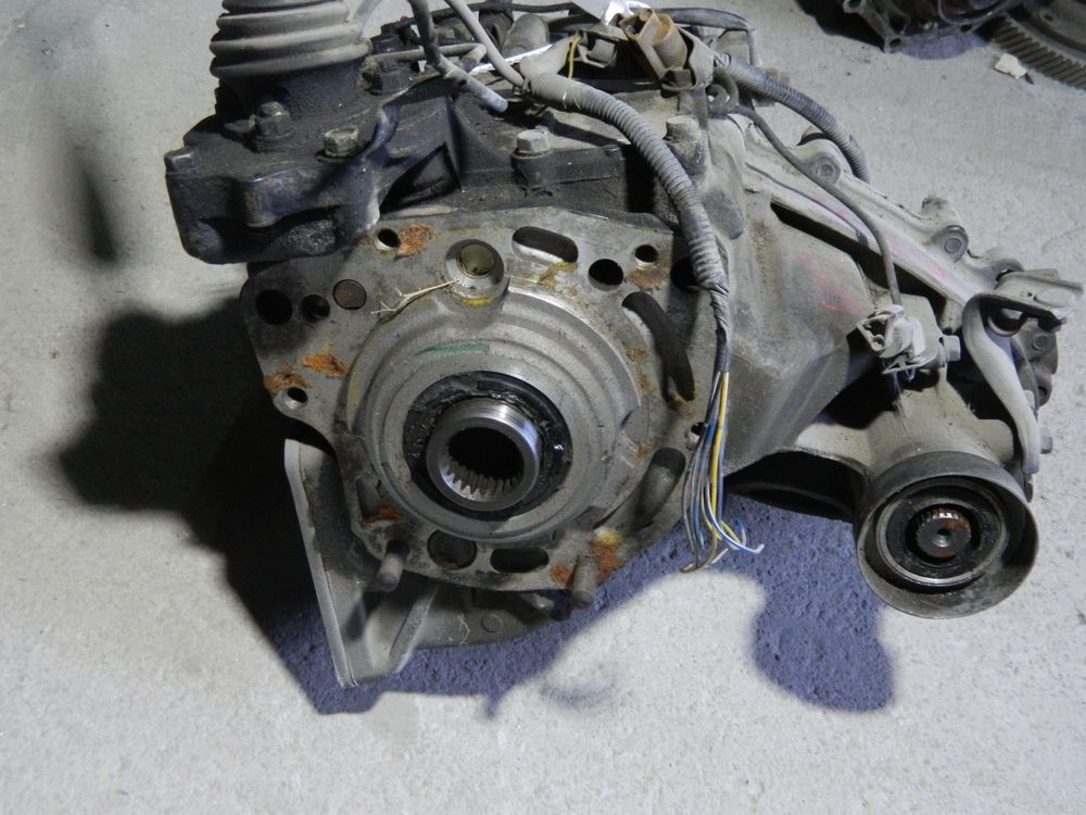 Раздаточная коробка MITSUBISHI DELICA P35W (Контрактный) 69586401