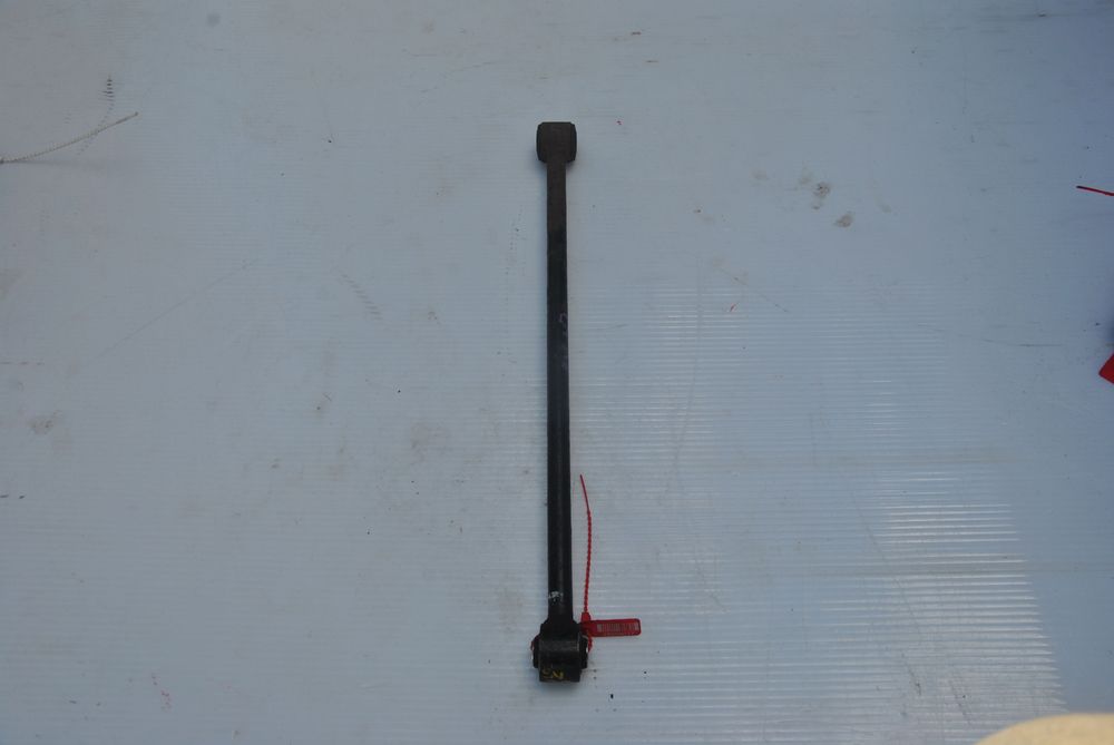 Тяга подвески TOYOTA CAMRY SV30 Зад (Контрактный) 25284077