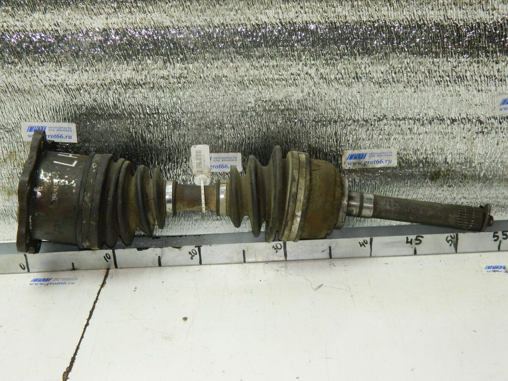Привод TOYOTA HIACE LH119 3L Перед (Контрактный) 35015381