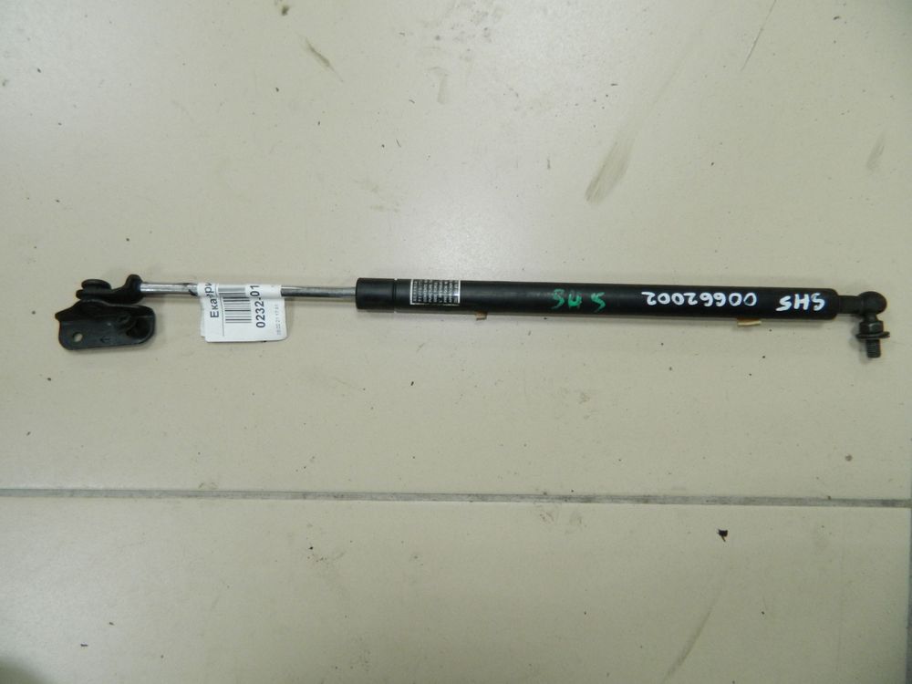 Амортизатор капота SUBARU FORESTER SH5 (Контрактный) 81528948.