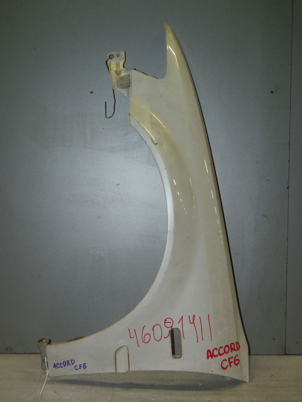 Крыло HONDA ACCORD CF6 Перед Лев (Контрактный) 46091411