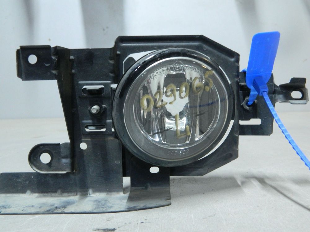 Фара противотуманная NISSAN TEANA J31 Перед Лев (Контрактный) 69838276