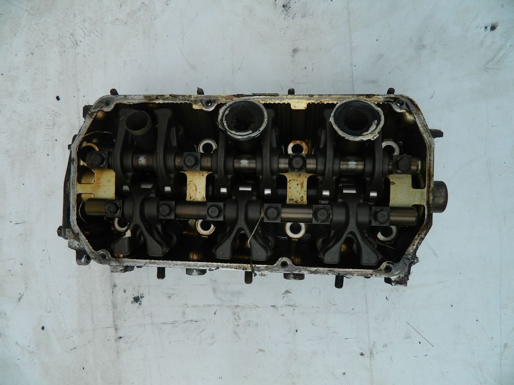 Головка блока цилиндров MITSUBISHI 6G72 (Б/У) 72367201