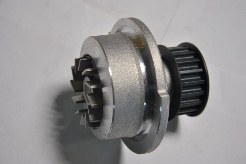 Помпа водяная GNS YH0102 OPEL Astra/Corsa/Kadett/Vectra 1.2I-1.6I