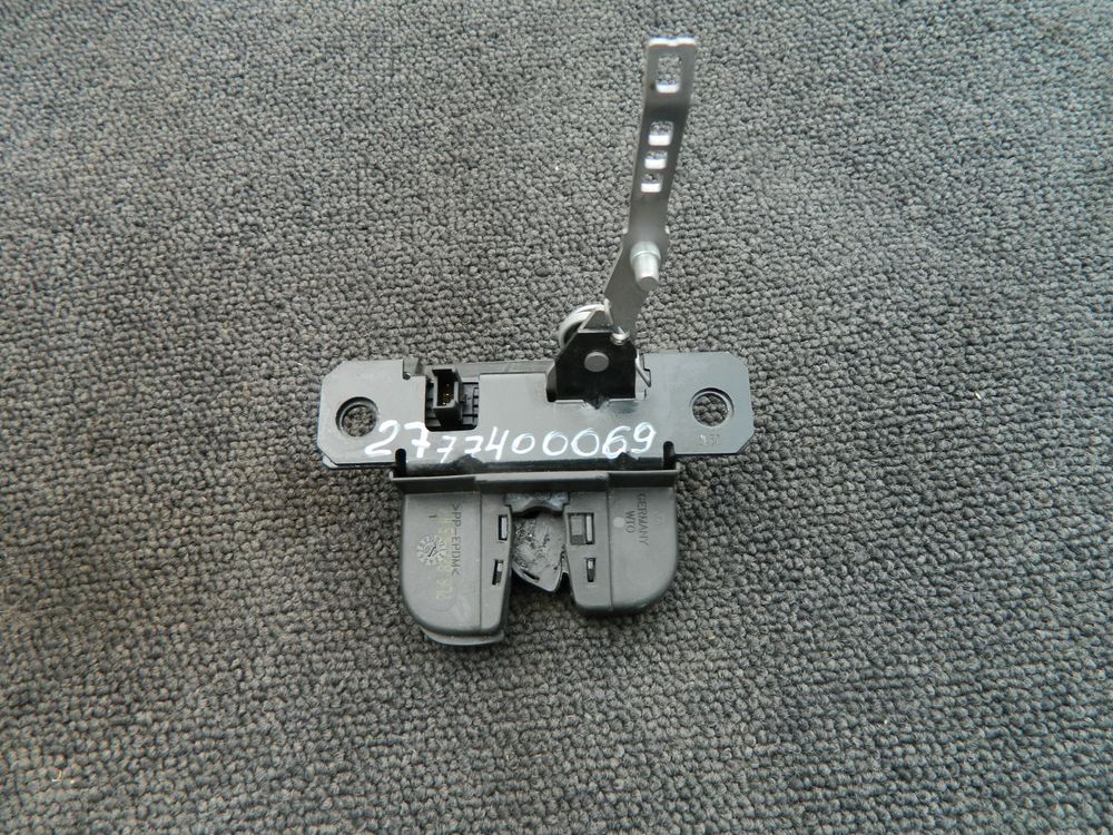 Замок крышки багажника VOLKSWAGEN TOUAREG 7L7 (Контрактный) 2777400069