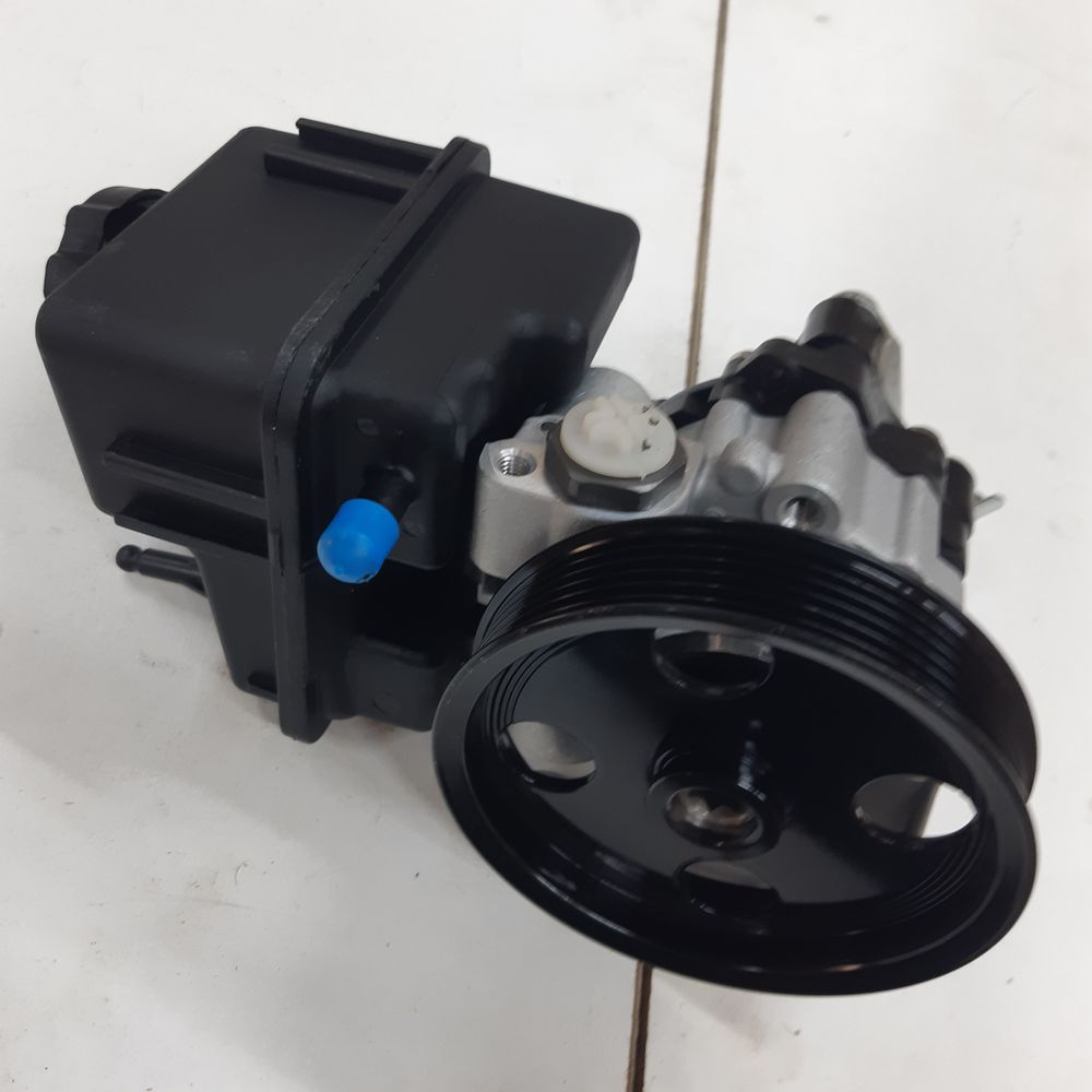 Насос ГУР GENERAL PARTS A0064667801 MERCEDES SPRINTER 906 2006-