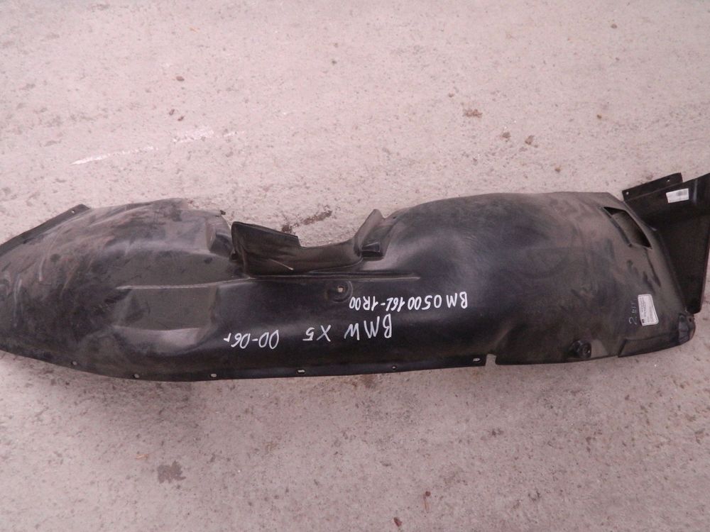 Подкрылок API BM050016L1R00 BMW X5 E53 RH 2000 - 2006