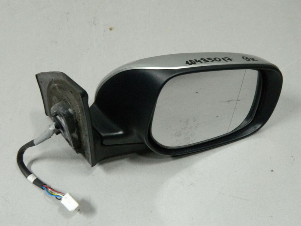 Зеркало TOYOTA AVENSIS AZT251 Перед Прав (Контрактный) 10435017