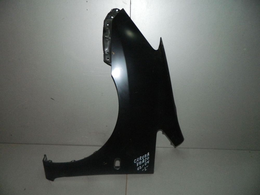 Крыло API TY2800160BL00 Лев. переднее TOYOTA SPACIO / COROLLA VERSO 2001-2007