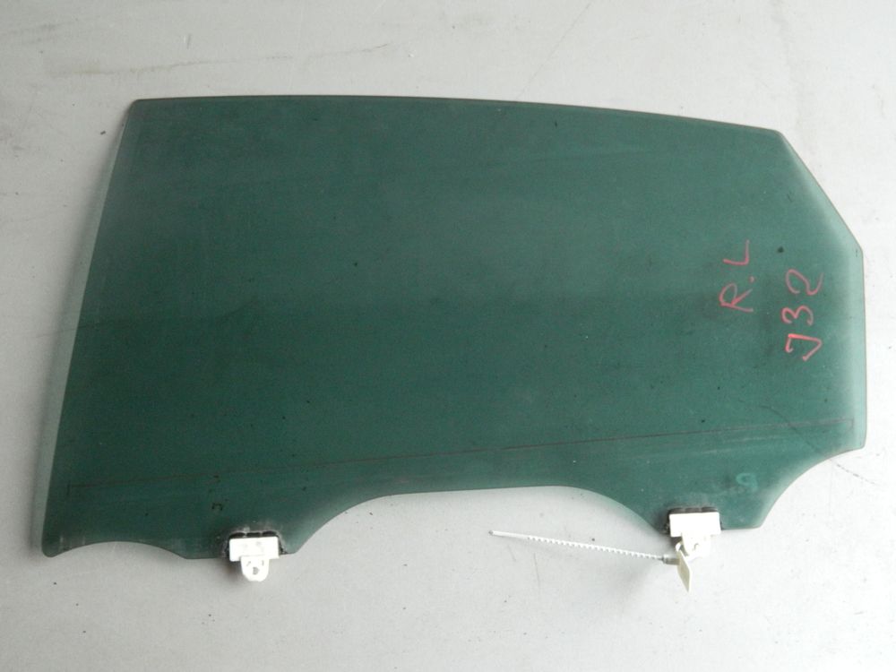 Стекло двери NISSAN TEANA J32 Зад. Лев (Контрактный) 45976188