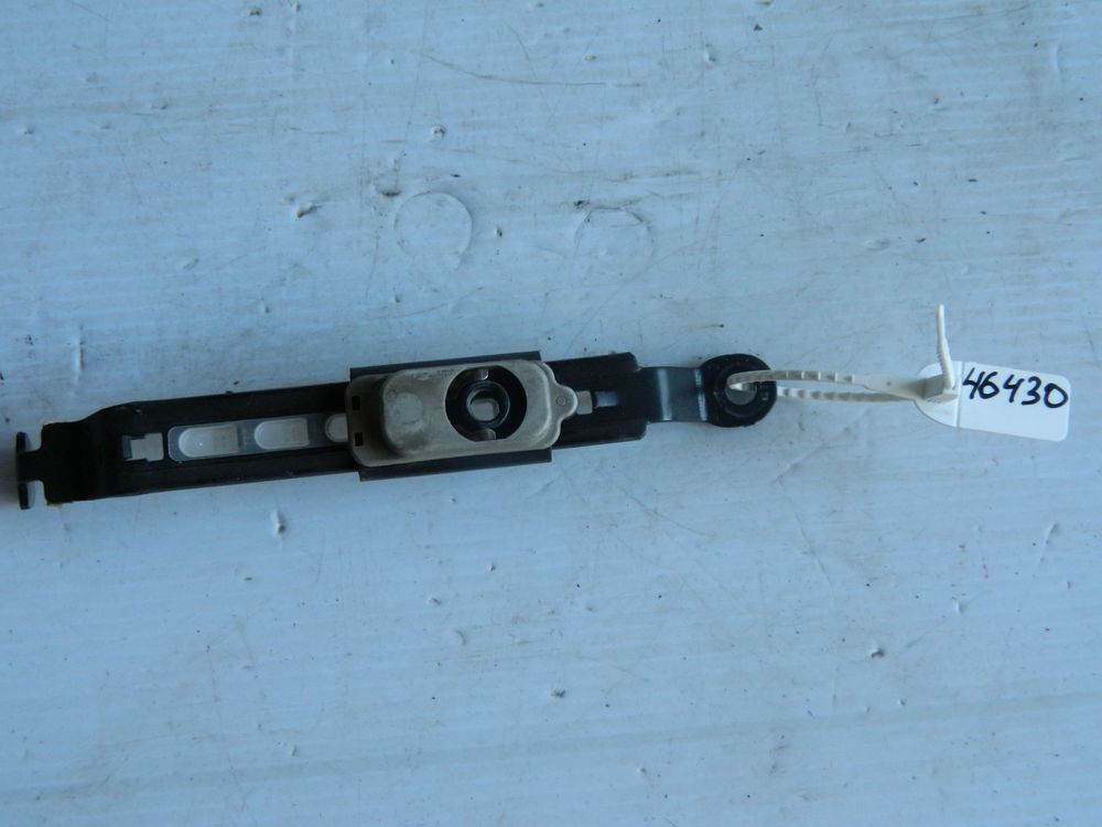Натяжитель ремня безопасности TOYOTA 7320052010 TOYOTA COROLLA ZZE120 4ZZFE (Б/У) 46430