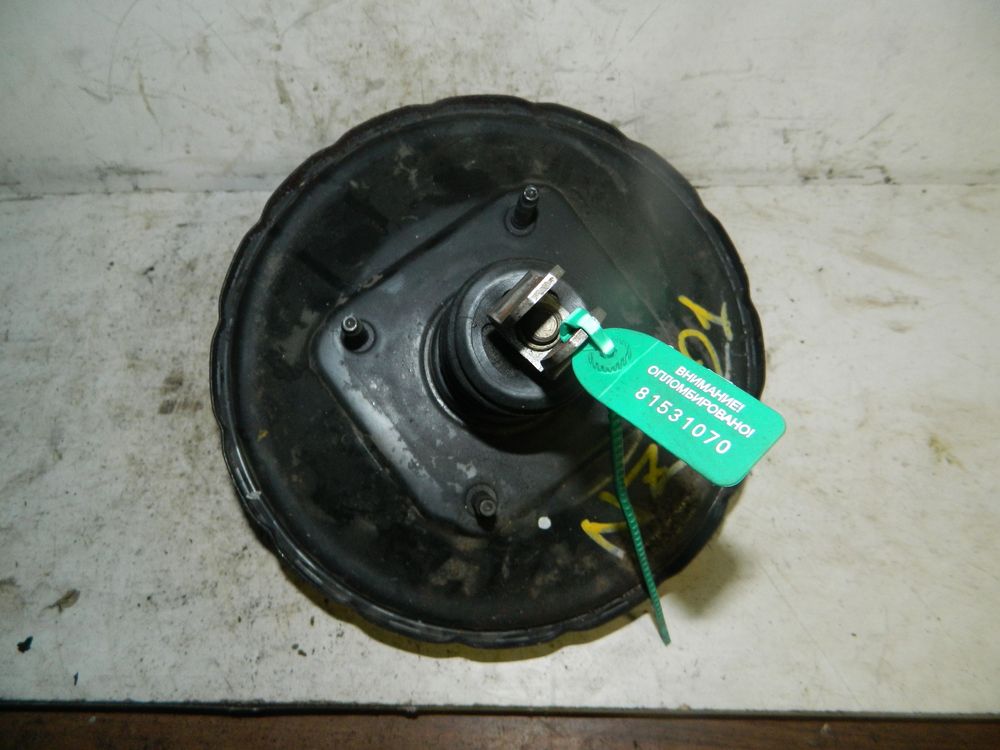 Вакуумный усилитель TOYOTA COROLLA NZE121 (Контрактный) 81531070