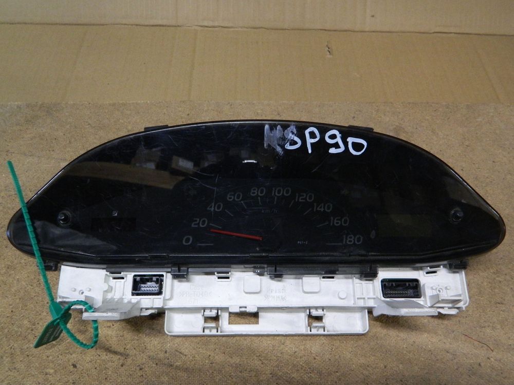 Панель приборов TOYOTA VITZ KSP90 (Контрактный) 81540057
