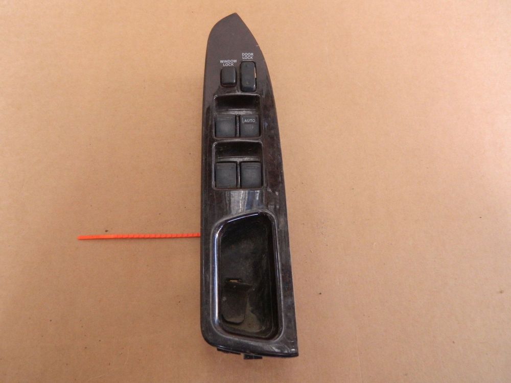 Блок управления стеклоподъемника TOYOTA CRESTA GX90 Перед Прав (Контрактный) 65243662