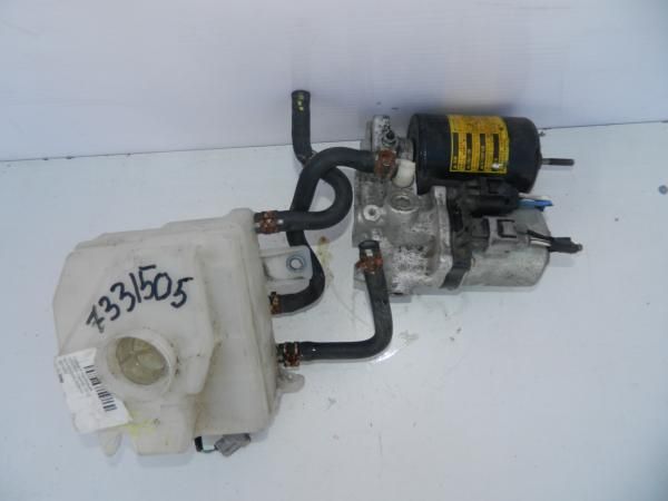 Главный тормозной цилиндр TOYOTA CAMRY AVV50 2AR (Контрактный)