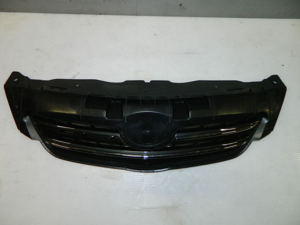 Решетка радиатора SAT STTY290930 TOYOTA Corolla