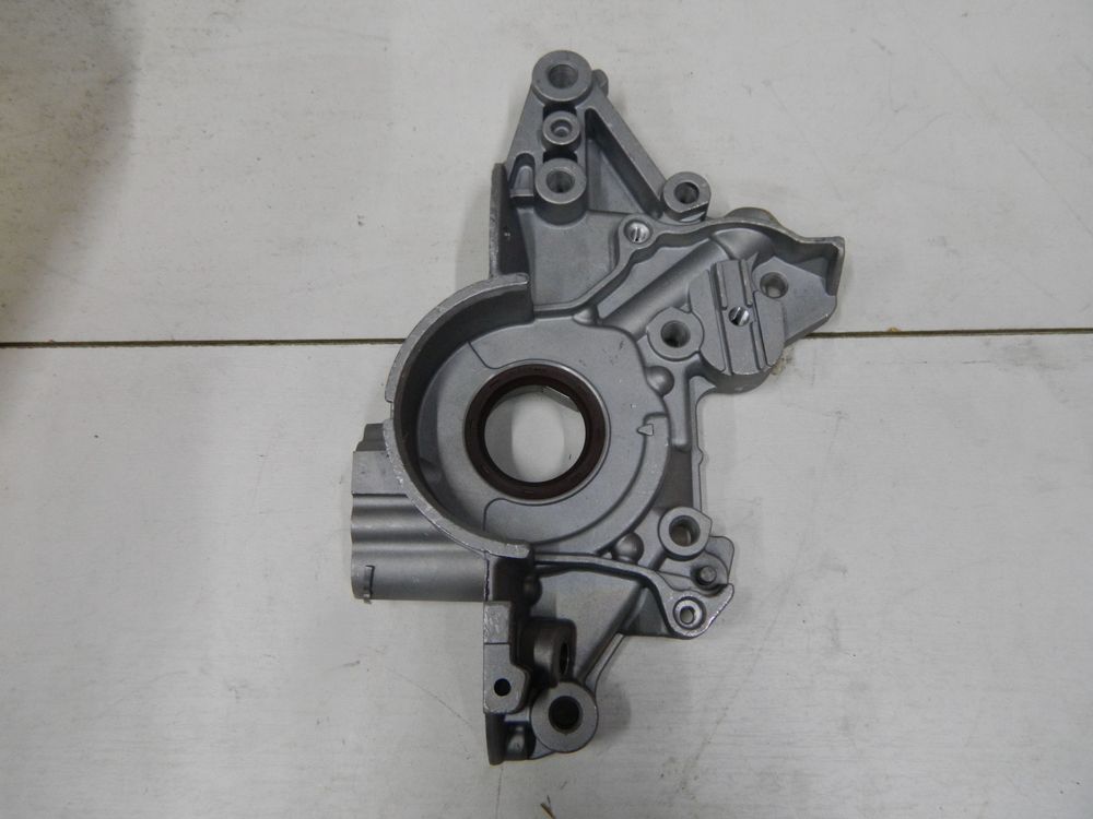 Насос масляный GENERAL PARTS BP0214100A MAZDA DEMIO DW#  96-02 / MAZDA FAMILIA BG# 89-94 4D