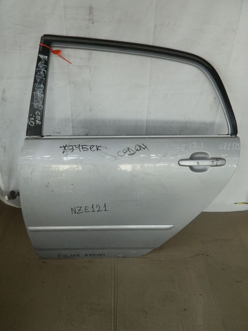 Дверь TOYOTA COROLLA ALLEX NZE121 Зад Лев (Контрактный) 65243133
