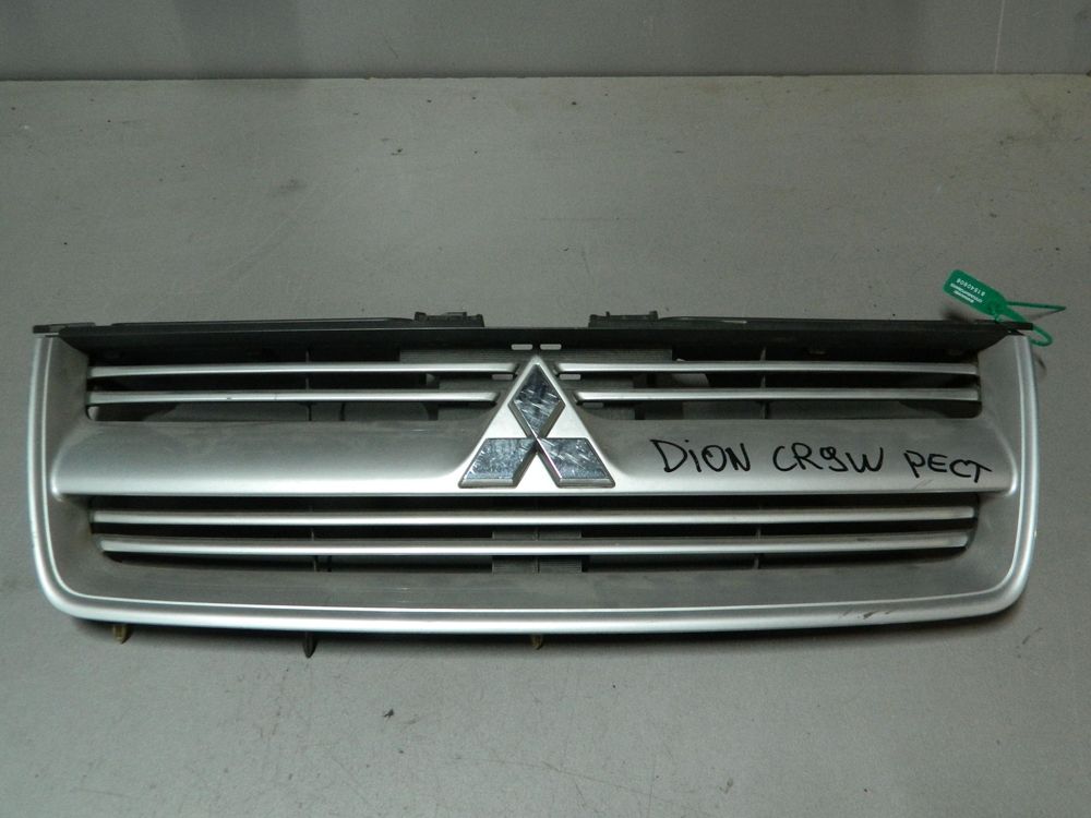 Решетка радиатора MITSUBISHI DION CR9W (Контрактный) 81540808