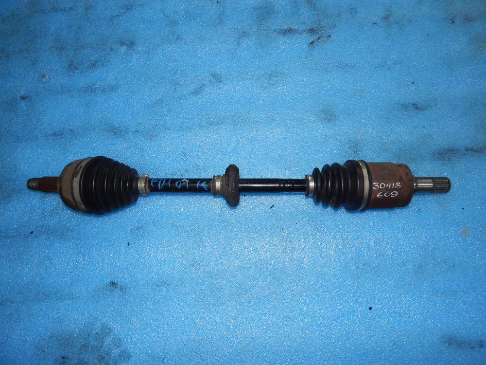 Привод HONDA CIVIC FD1 Перед Лев (Контрактный) 30418609