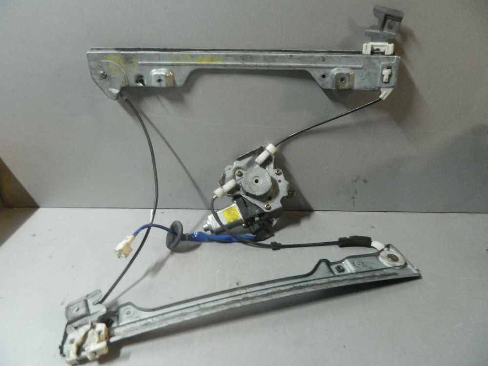 Стеклоподъемник NISSAN PRIMERA P12 Перед Лев (Контрактный) 79591730