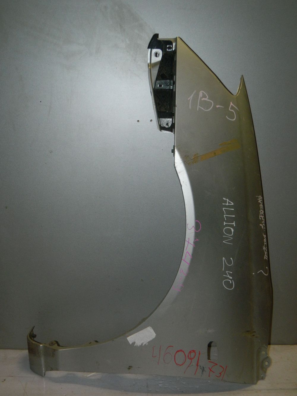 Крыло TOYOTA ALLION AZT240 Перед Лев (Контрактный) 46091731