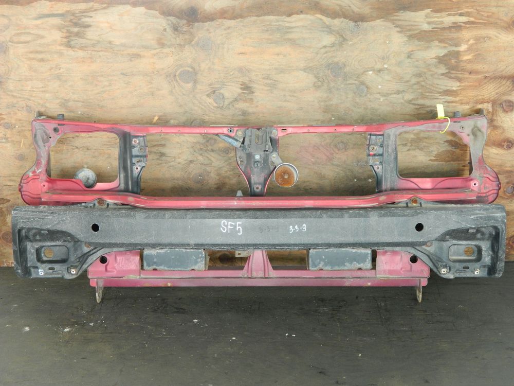 Рамка радиатора SUBARU FORESTER SF5 (Контрактный) 94584237