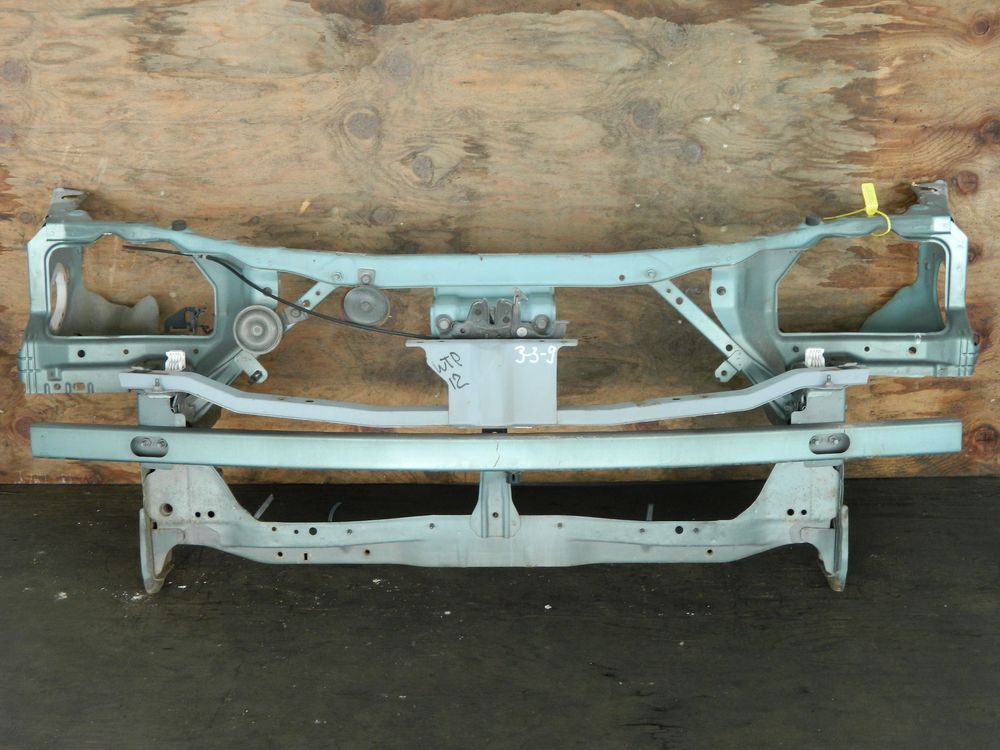 Рамка радиатора NISSAN PRIMERA WTP12 (Контрактный) 94584337