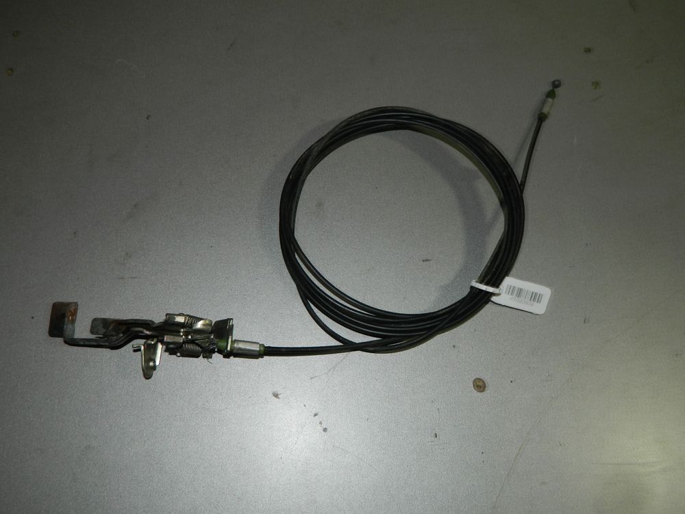 Тросик, замок капота TOYOTA COROLLA E120 (Б/У) 45990909