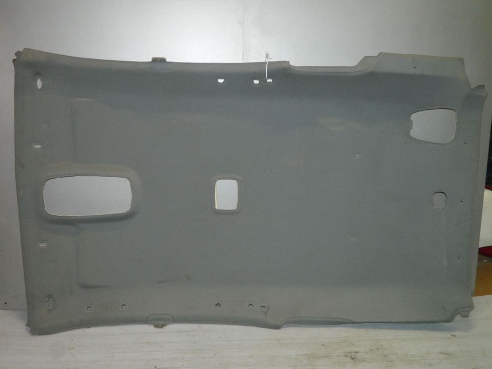 Обшивка потолка KIA SORENTO (Контрактный) 46091841