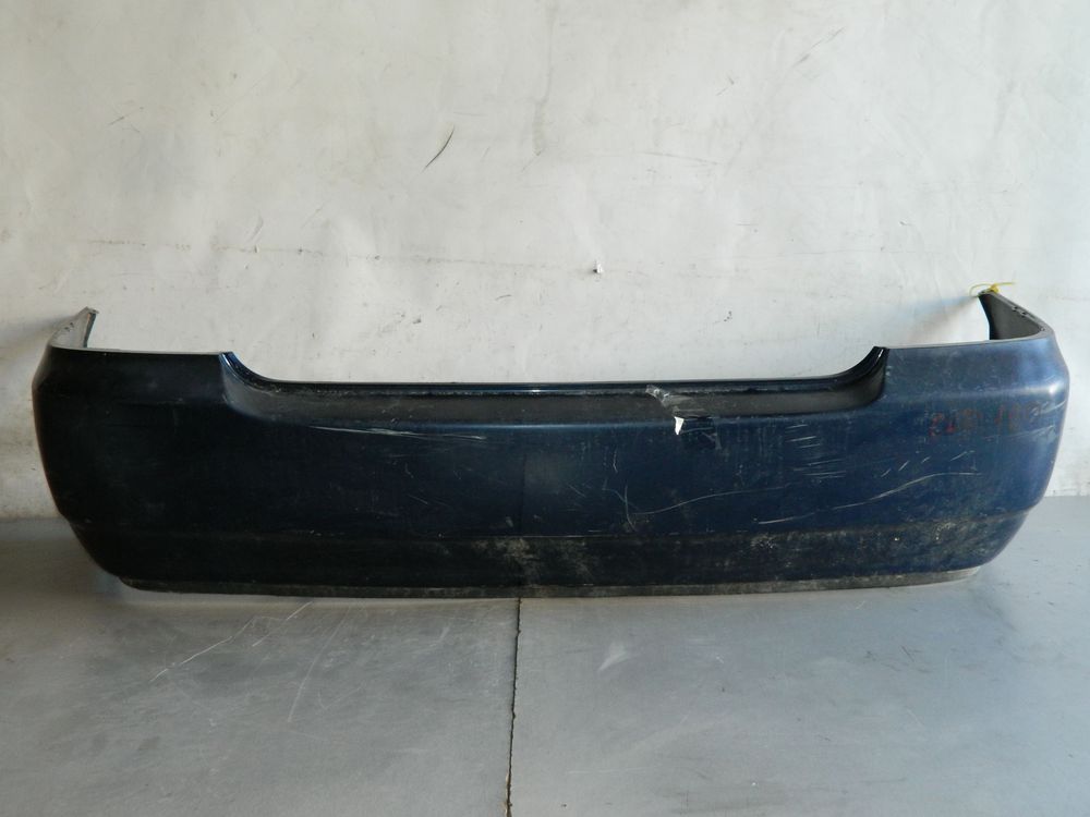 Бампер задний TOYOTA COROLLA E120 (Б/У) 79773403