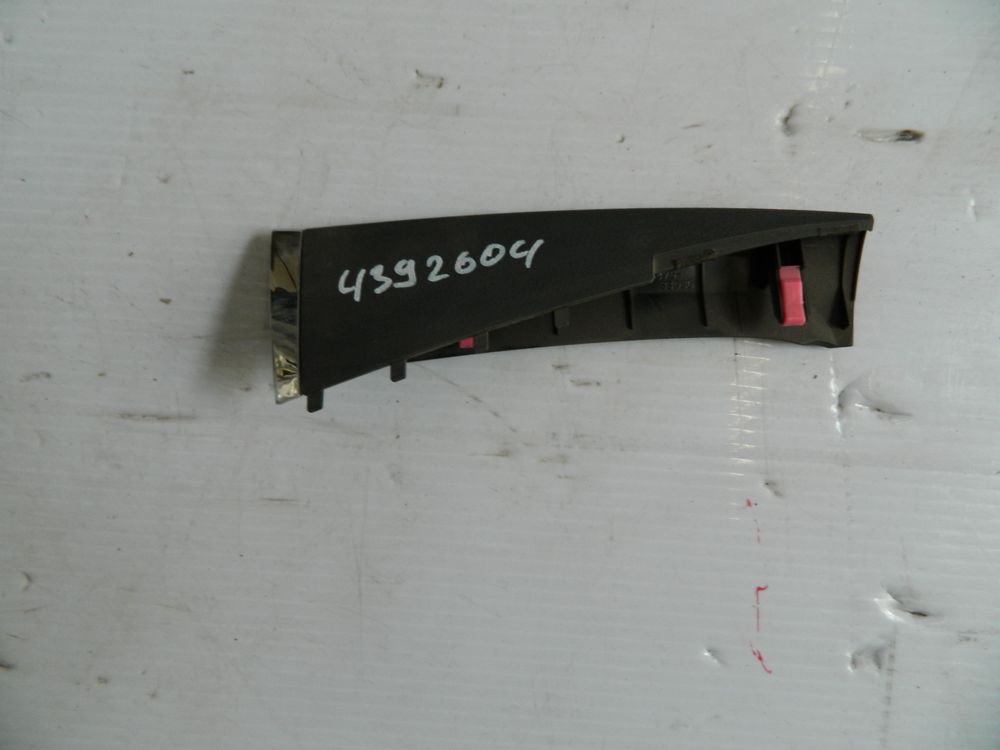 Накладка центральной консоли TOYOTA CAMRY ACV40 Лев (Контрактный) 439260