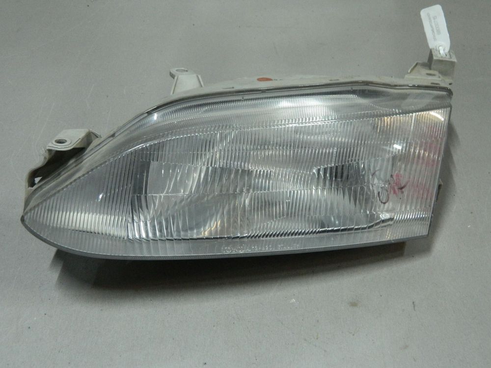 Фара TOYOTA COROLLA LEVIN AE110 Перед Лев 12420 (Контрактный) 68000715