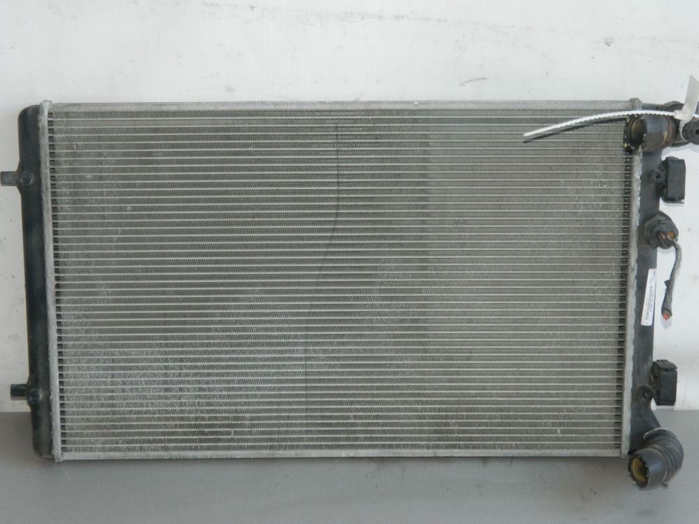 Радиатор ДВС VOLKSWAGEN GOLF 1J1 AQY (Контрактный) 45976656