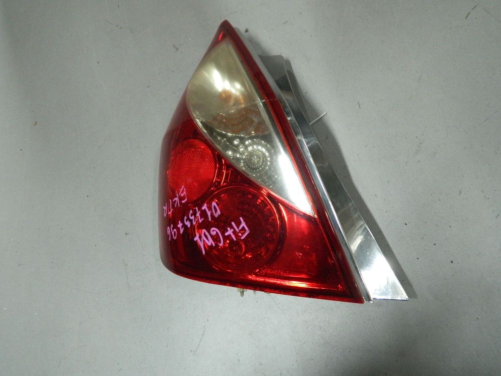 Фонарь HONDA FIT GD1 Зад Лев (Контрактный) 68000831
