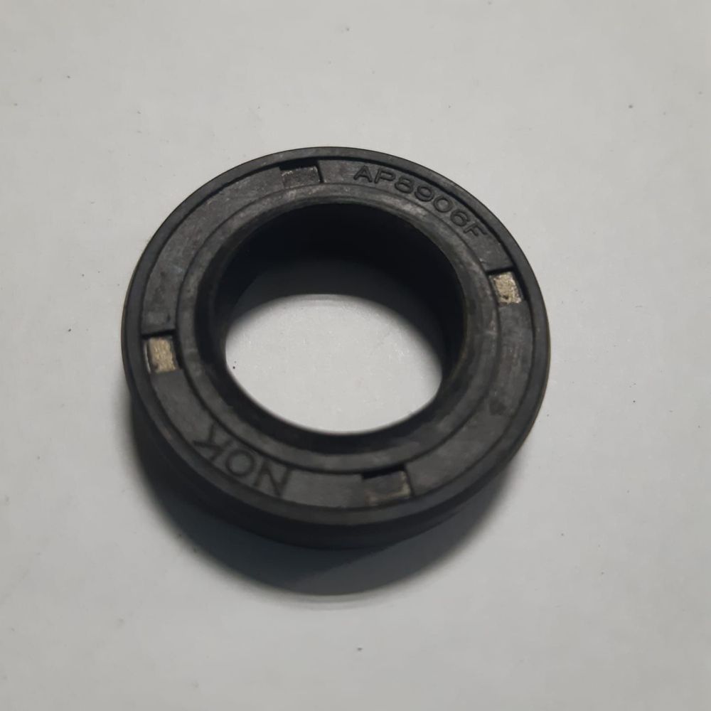 Сальник NOK AP8906F0 TOYOTA 20x32x7
