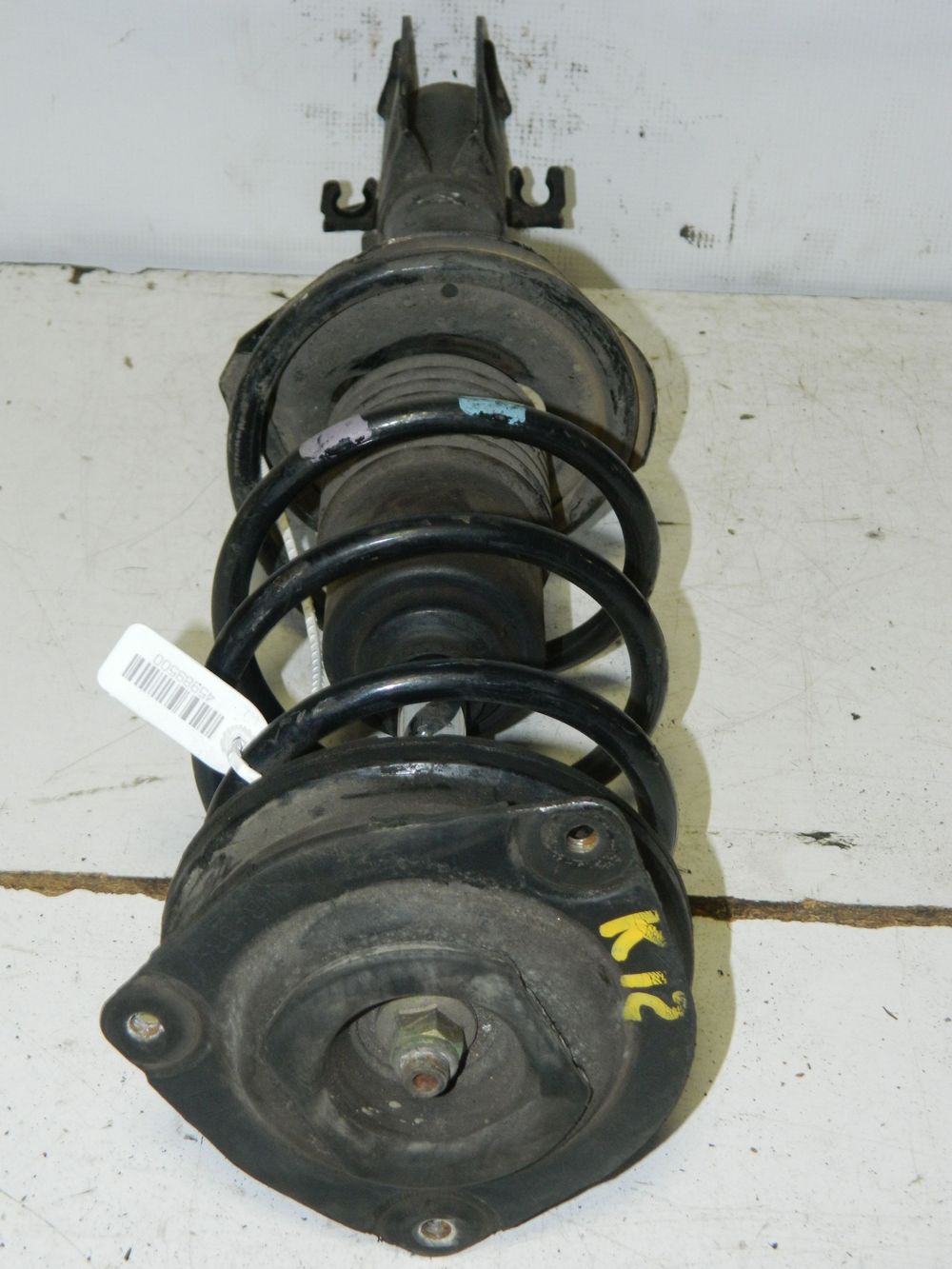 Стойка подвески NISSAN MARCH AK12 Перед Прав (Кoнтрактный) 45989500
